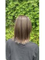 ソイルアヴェダ(Soil AVEDA)&nbsp;ハイライトアッシュグレージュ