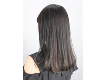 ホワイト(white.)