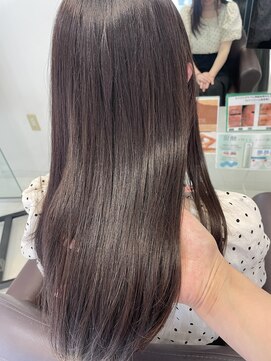 スリーヘアーデザインズ(Three Hair Designs) a