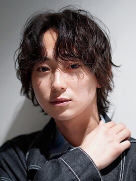 ライラ(Lyla) ニュアンスミディウルフ