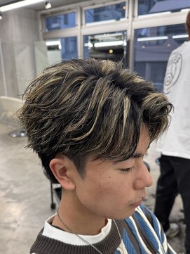 エデアンホンテン メンズサロン(EDEAN 本店 (旧:EDEAN 上通)) MEN'S HAIR メッシュカラー ハイライト センターパート