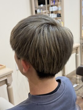 アルターリール(aL ter Rire) 韓国マッシュ/スパイキーショート/ブルーブラック/杉田花乃