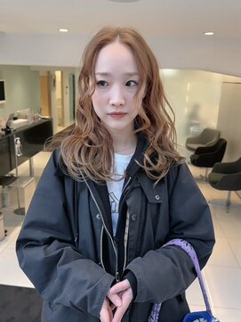 スノッブ(SNOB) ハニーベージュ◯浜本大志