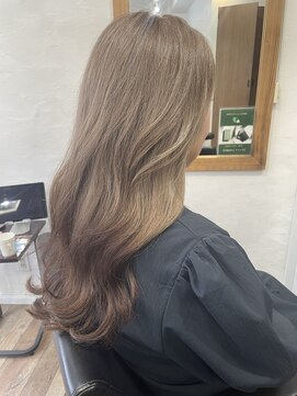 ハーツ(Heart's) 白髪ぼかし/イメチェンヘアスタイル/前髪カタログ/ショートボブ