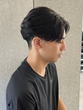 ニアウ 太田店(Niau) メンズナチュラルセンターパート毛流れパーマニュアンスパーマ