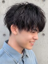 トゥルートラスト オムオム 甲府和戸(True Trust HOMME HOMME)&nbsp;メンズ ナチュラルマッシュ×フェザーパーマ