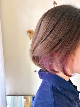 蔦 inner pink bob.