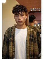 エディ(Edy)&nbsp;メンズスペインカールメンズパーマ刈り上げ外国人風眉毛カット