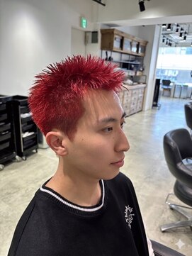 ビブ(VIV) スパイキーショート《赤》