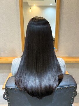 バートランド 白楽(Bertland) 島田/髪質改善トリートメント 前髪カット 縮毛矯正 就活カラー