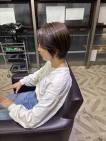 ハレケルーピディア(HAREKE loopidia)&nbsp;ブリーチなしの艶感デザインカラーショート