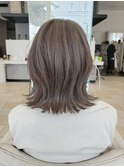 グレージュ×切りっぱなしボブ☆