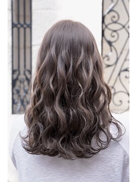 フルール たまプラーザ(Fleur) モカベージュ/セミロング/ツヤ感/ブリーチなし