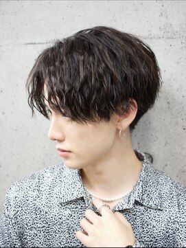 エデアンホンテン メンズサロン(EDEAN 本店 （旧：EDEAN 上通）) 爽やかセンターパート ツーブロック 波巻きパーマ 熊本メンズ