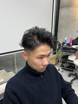 イーラ(era)&nbsp;黒髪短髪リバースアップバングツイストスパイラルパーマ