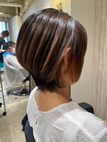 ヘアサロン フラット(hair salon flat) オレンジハイライトショート大人ノーブルエッジショート