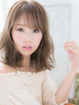 ドクターズサロン LAB 小山店 パールベージュで抜け感♪フェザーセミロングg小山20代30代40代