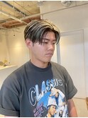 ケアブリーチスーパーハイライトカラーセンターパートメンズヘア