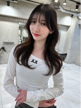 サイン 渋谷(SIGN) ザクザクレイヤーカット巻き方簡単ミディアムロング韓国表参道