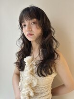 ブリンク(blink)&nbsp;レイヤーロングブラウンベージュ前髪ありフルバングブリーチなし