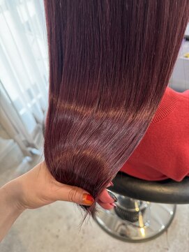 ニィ(2iee.) 酸熱トリートメント×カシスカラー☆