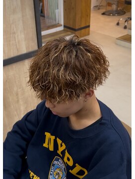 メンズギフト(men's GIFT) 刈り上げツーブロックツイストスパイラルパーマメンズマッシュ