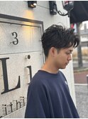 <社会人にオススメの上品なヘア>毛流れショート