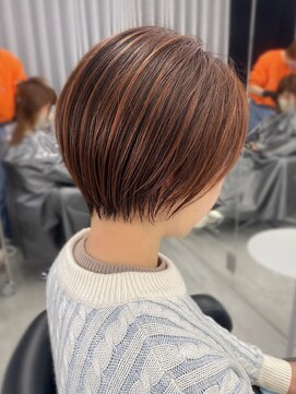 タム(tam) 丸みショート