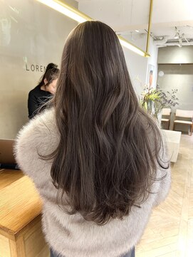 ローレン(LOREN) イメチェン/ホワイトブロンド/外ハネボブ/ワイドバング/栄/久屋