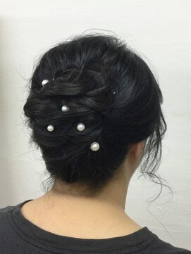 ヘアアンドメイク ゼン ヨコハマ(Hair&Make ZEN YOKOHAMA) 夜会風のルーズアレンジ