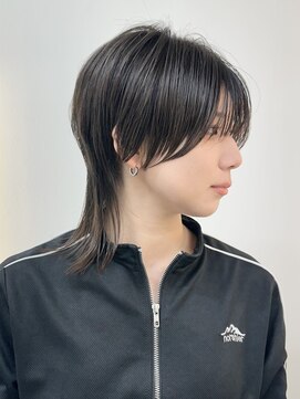 セルン(cerne) ショートウルフウルフカットレイヤーカットウルフレイヤー黒髪