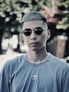 ザ チョップ ショップ ハラジュク(THE CHOP SHOP HARAJUKU) クロップ + スキンフェード