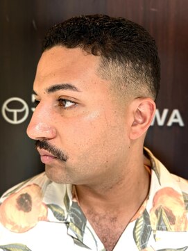 ヘアーアンドグルーミング ヨシザワインク(HAIR&GROOMING YOSHIZAWA Inc.) メンズバーバーフェードベリーショート理容室眉毛カット顔剃り
