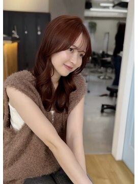 ヌイ 横浜(nui) 暖色ベージュのやわらかレイヤーカット