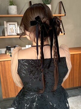 個性派お呼ばれヘア