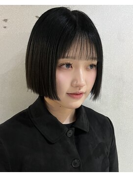 ナループロア ルームー(Nalu pu loa ROOMOO) 顎上2センチのミニボブ☆切りっぱなしボブ/タッセルカット/KIRA