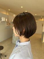 ニナル(Ninal) 大人女性の丸みショート
