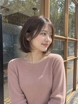 クシェル バイ リリア(kuschel by LILIA.)&nbsp;くびれシルエットの大人ショートボブ