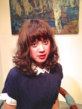 キッティ(kiitti) ヌーディーカラー☆ふわふわミディ