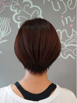 ヘア メイク ニイク(hair make niic) ショートボブスタイル