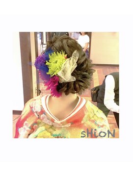 シオン(sHioN) 着物スタイル