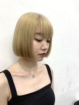 ココ 原宿(KOKO)&nbsp;黒髪 小顔 クラゲヘアー オリーブグレー ココアベージュボブ