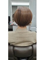 ウル(ulu) ツヤツヤくびれショート