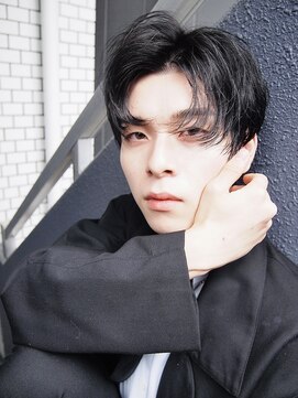 クオル 立川(QOL) コンマバング/センターパート/韓流マッシュ/ニュアンスパーマ