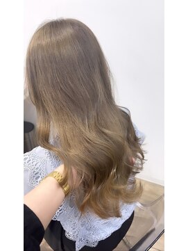 イオエ(ioe) 黒髪/ボブルフ/ネビージュ/小顔/ワンレン/髪質改善/グレージュ