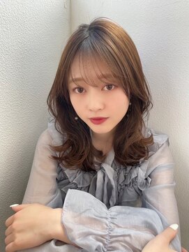 プラチナ(PLATINA) まなstyleレイヤーカットのお色気ヘア 20代30代40代 お顔まわり