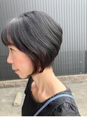 美骨格前下がりショート