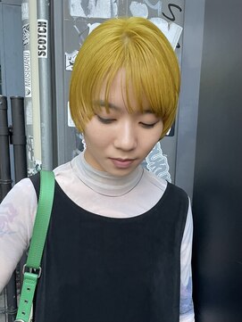 ソーコ 渋谷(SOCO) ショートボブハイトーンブリーチカラー