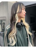 ジーナ(XENA) ホワイトグレージュ×ミニウルフ×インナーカラー