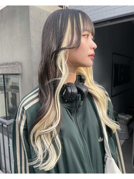 ジーナ(XENA) ホワイトグレージュ×ミニウルフ×インナーカラー